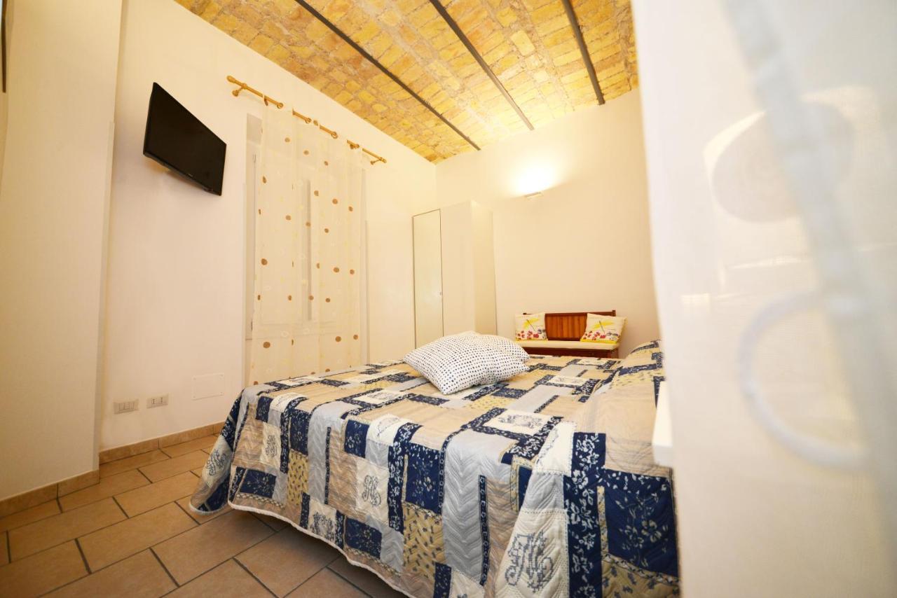 Stars Luxury Apartments Рим Экстерьер фото