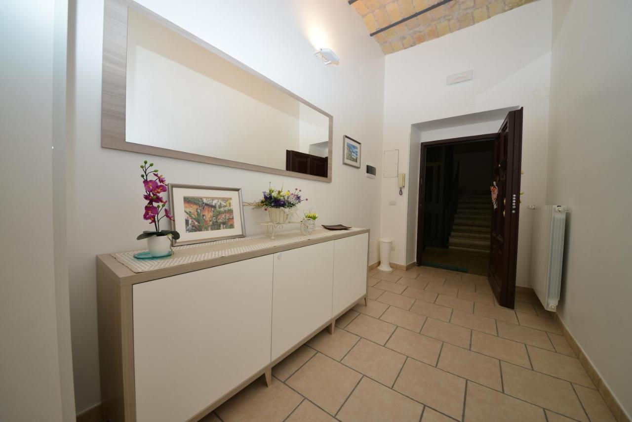 Stars Luxury Apartments Рим Экстерьер фото
